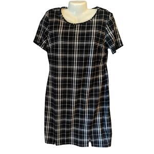 NWT SHEIN Plus Black White Slit Hem Plaid Short Sleeve Mini Dress 14 1XL